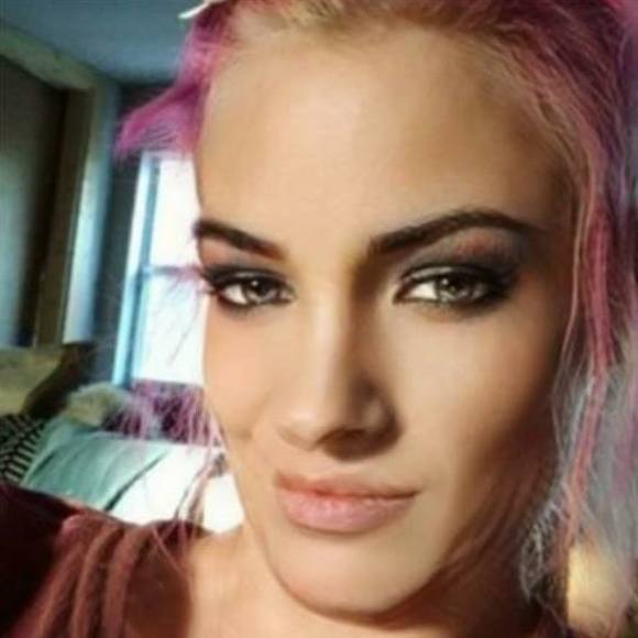 Meet your Posher, Jessica - Picture 1 of 1